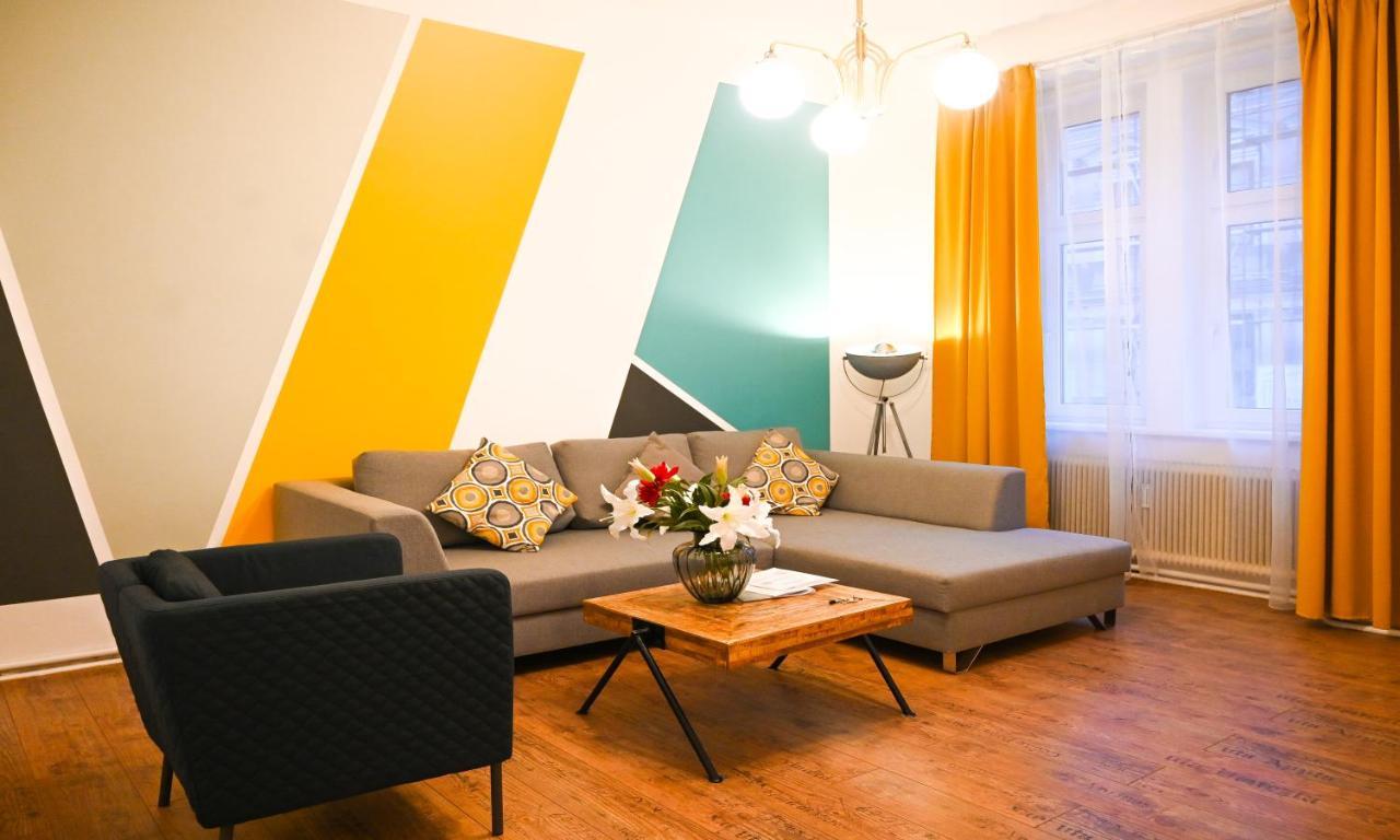 Modern Apartment Wiener Stadthalle エクステリア 写真