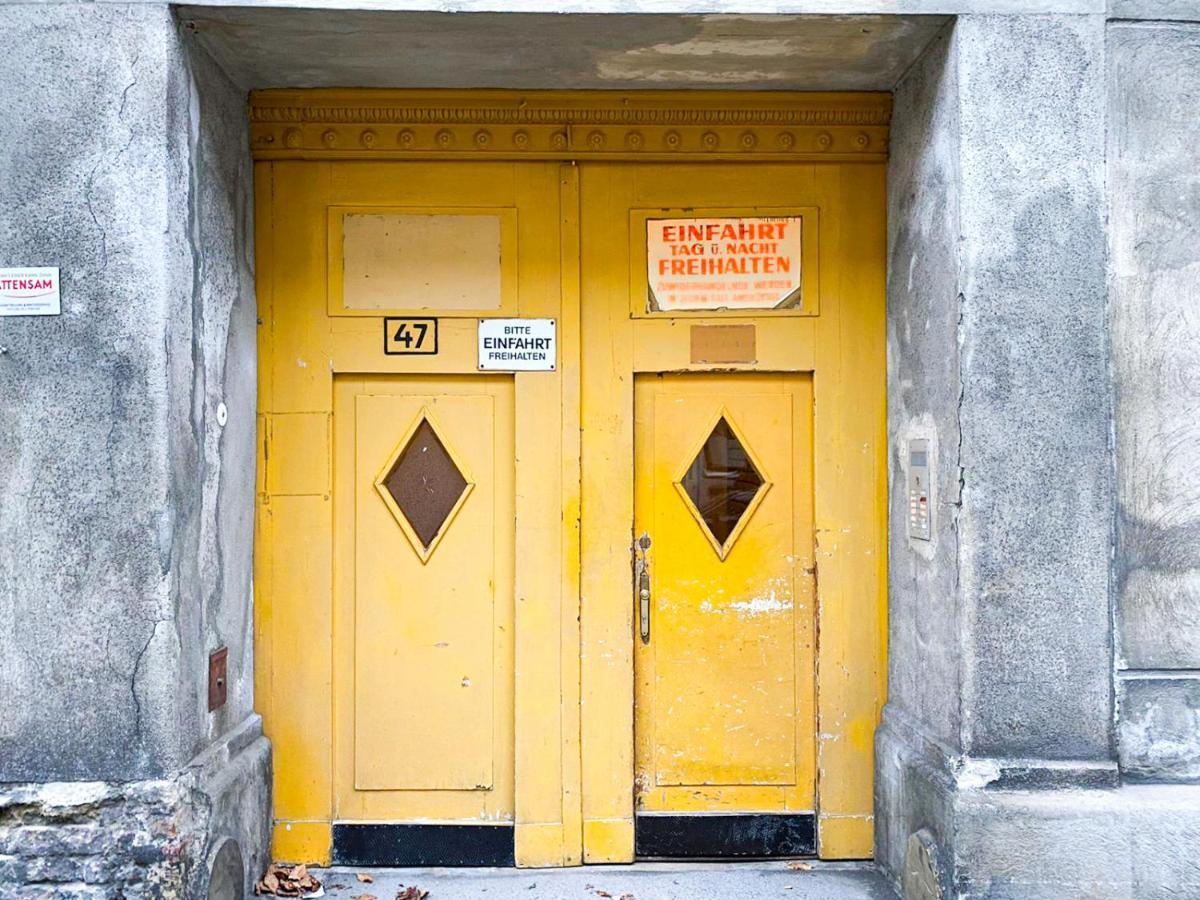 Modern Apartment Wiener Stadthalle エクステリア 写真
