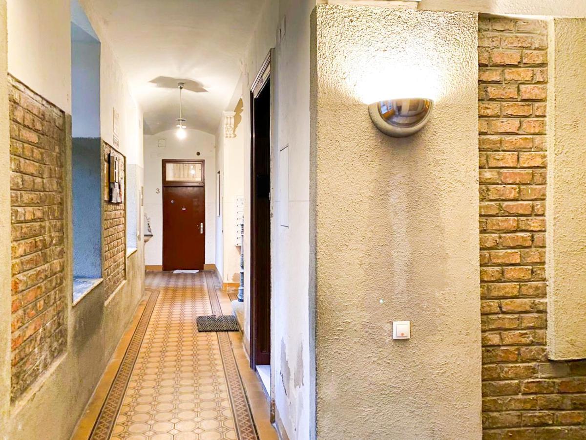 Modern Apartment Wiener Stadthalle エクステリア 写真